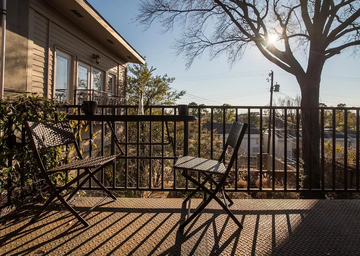 Downtown Memphis Shellcrest Apartments 0*,  United States